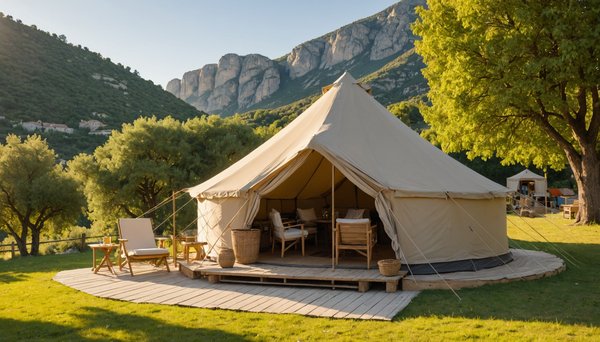 Quels types d'hébergement propose le camping de Sisteron ?