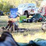 L’équipement de camping essentiel pour un séjour sûr et confortable au bord de la rivière