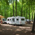 Découvrez le camping les hirondelles dans le lot, une oasis familiale